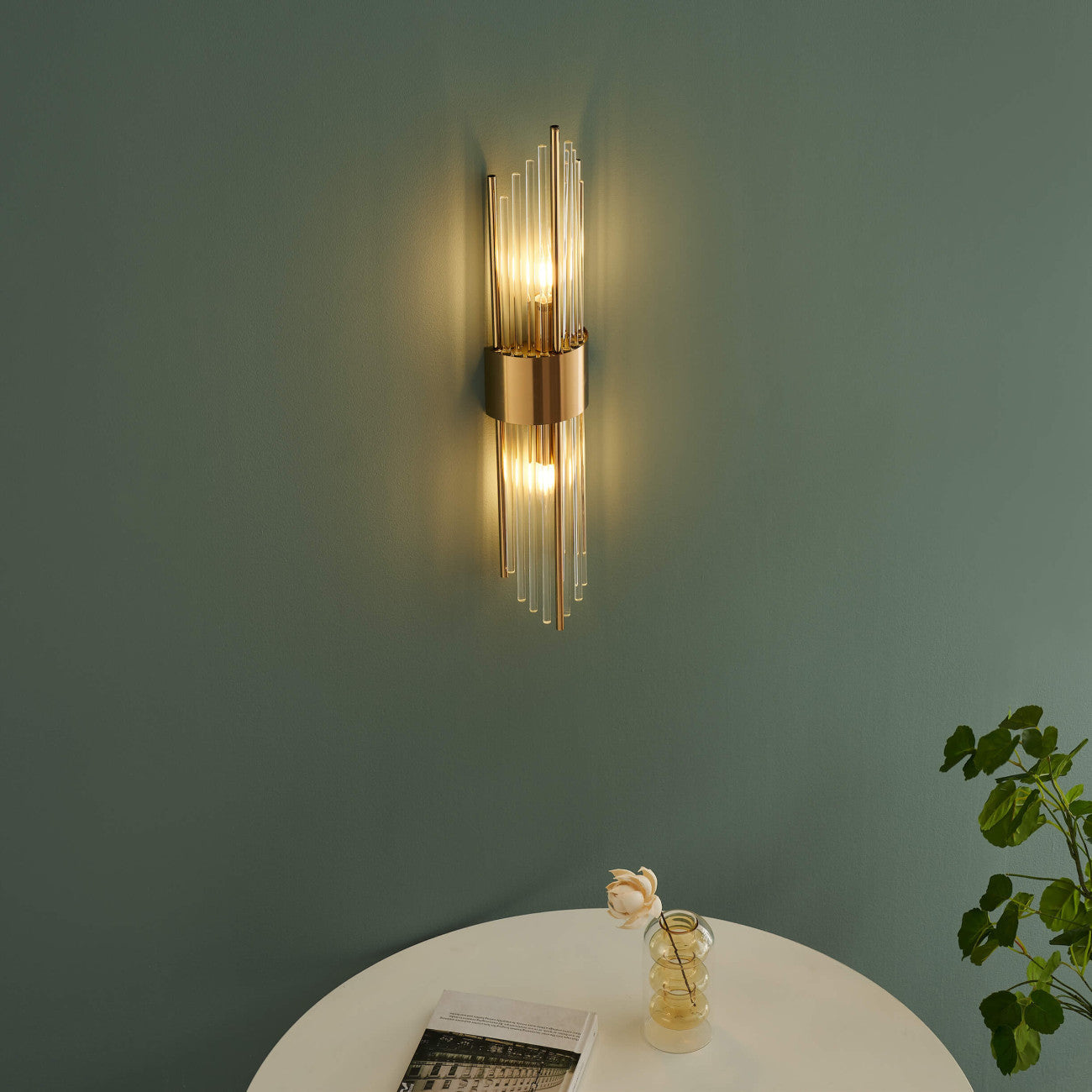 Arandela de Parede Spartan Metal e Vidro