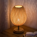 Luminária de Mesa Bambu Rattan